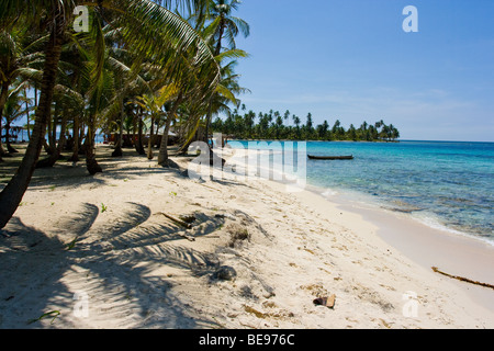 White Sands Beach von San Blas Island - Comarca de Kuna Yala - Panama, Mittelamerika Karibik Stockfoto