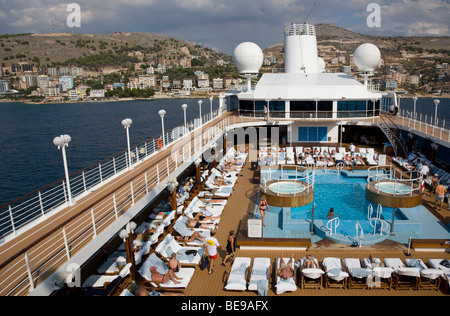 Pool Deck Azamara Quest Albanien Sarande Stockfoto