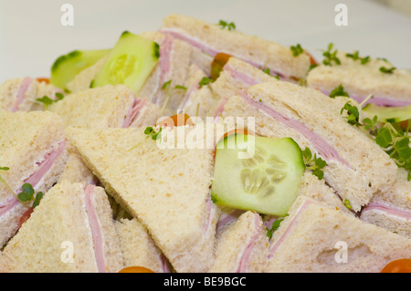 Ein Haufen Schinkensandwiches Stockfoto