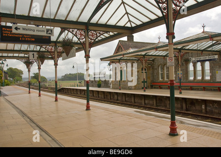 Edwardian Bahnhof Grange restauriert in Sande, Cumbria. Stockfoto