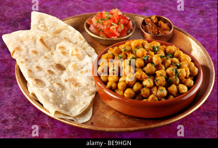 INDISCHE KICHERERBSEN CURRY CHANNA MASALA Stockfoto