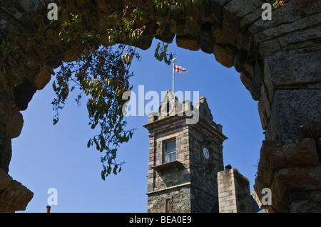 Dh LA SEIGNEURIE SARK INSEL Seigneurie Gärten Haus Signalisierung Turm Kanalinseln Manor Stockfoto