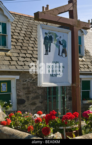 Dh SARK DORF SARK Insel Sark Besetzung und Heritage Museum sign Krieg Channel Islands historische Stockfoto