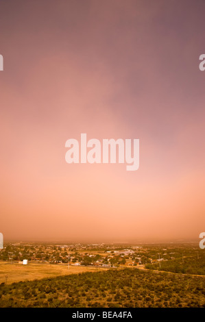 Ein Staub Sturm Umschläge die Stadt Big Spring, Texas, USA Stockfoto