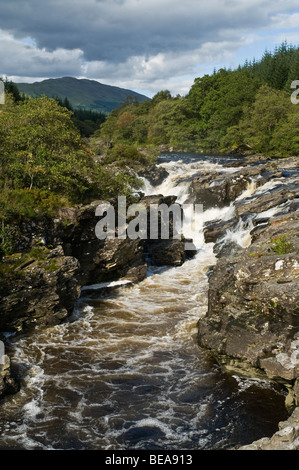 dh River Orchy Glen ORCHY ARGYLL EAS Urchaidh Stromschnellen rauschen Wasser Fluss Orchy Wasserfall argyllshire schottland Stockfoto