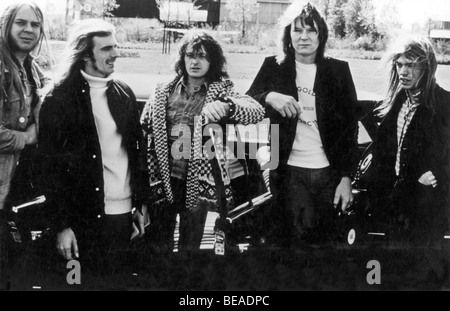 Ja - UK rock Gruppe über 1977 mit Rick Wakeman auf der linken Seite Stockfoto