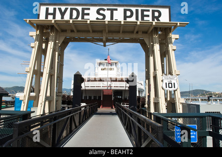 Das alte Eureka Schaufelrad am Hyde Street Pier Fishermans Wharf, San Francisco, Kalifornien. Stockfoto