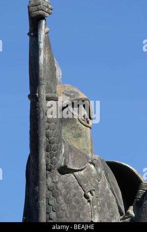 Vímara Peres Statue vor der Kathedrale Se Porto Portugal Stockfoto