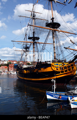 Grand Turk Fregatte im Hafen von Whitby North Yorkshire, England Stockfoto