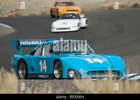 1981-Porsche 935K 4 bei einer Oldtimer-Rennveranstaltung. Stockfoto