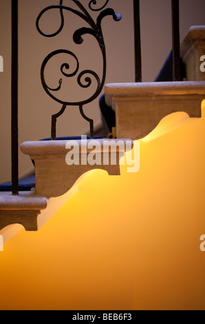 Stein georgische Treppe in Londoner Stadthaus Stockfoto