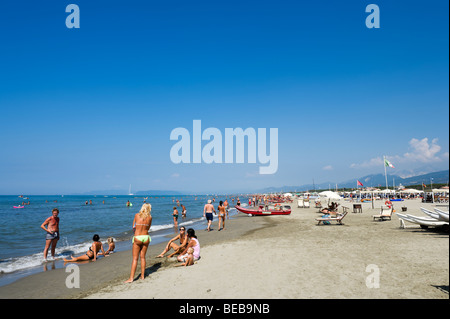 Strand von Marina di Pietrasanta, Toskana, Riviera, Toskana, Italien Stockfoto