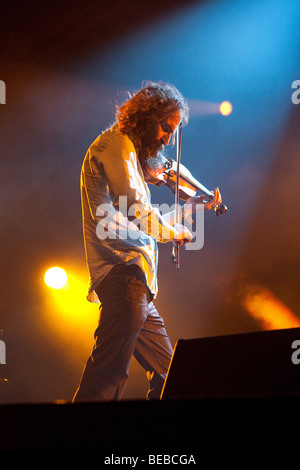 Schmutzig, drei spielen auf dem Greenman Festival 2009, Glanusk Park in der Nähe von Crickhowell Wales Stockfoto