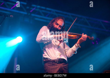 Schmutzig, drei spielen auf dem Greenman Festival 2009, Glanusk Park in der Nähe von Crickhowell Wales Stockfoto