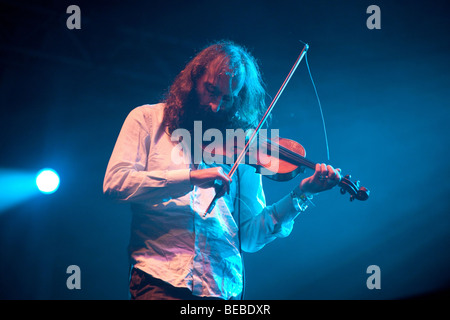 Schmutzig, drei spielen auf dem Greenman Festival 2009, Glanusk Park in der Nähe von Crickhowell Wales Stockfoto