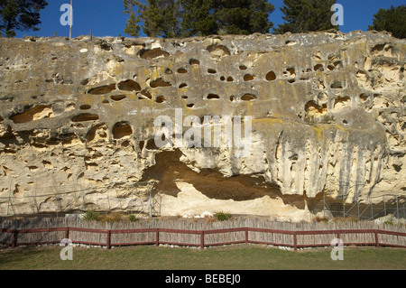 Takiroa Rock Art Site, vom State Highway 83 in der Nähe von Duntroon, Waitaki Valley, North Otago, Südinsel, Neuseeland Stockfoto