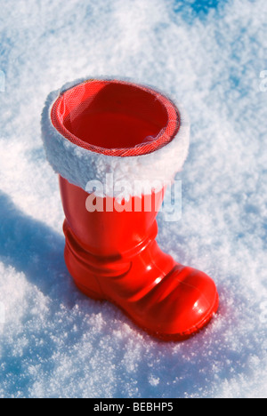 Santa Claus Start im Schnee Stockfoto