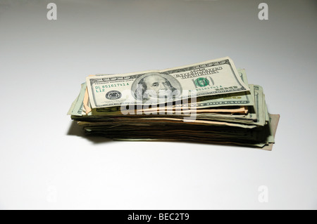 Ein Stapel von Geld in US-Dollar. Stockfoto