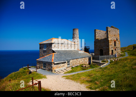 Bleibt der Levante Tin Mine in der Nähe von Pendeen, Cornwall, England, UK Stockfoto