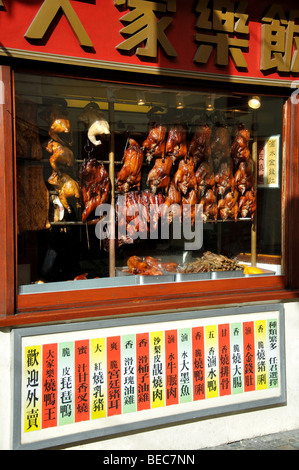Gekocht Enten im Fenster "Restaurant" Gerrard Street, Chinatown, Soho, City of Westminster, London, England, Vereinigtes Königreich Stockfoto