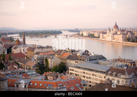 Panoramablick vom Burgpalast, Parlamentsgebäude, Budapest, Ungarn, Osteuropa Stockfoto