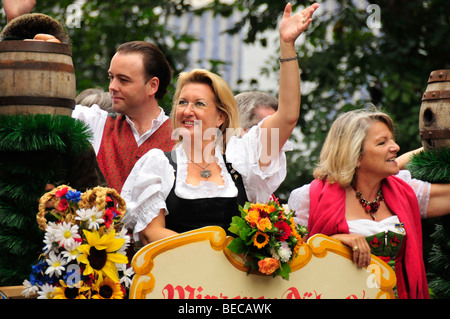 Traditionelle Eingang des Oktoberfest Wirte, Oktoberfest, München, Bayern, Deutschland, Europa Stockfoto