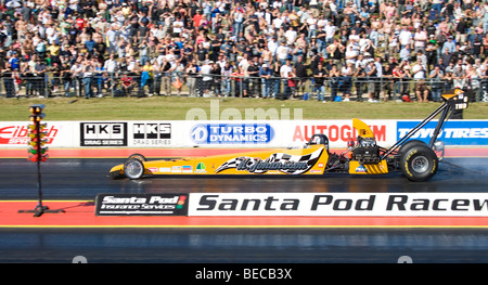 Top Methanol Dragster angetrieben von Krister Johansson im FIA European Drag Racing Championship Finale in Santa Pod, England Stockfoto