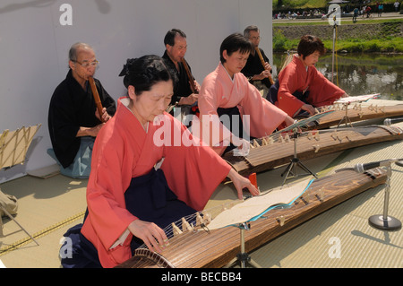 Frauen suchen männer in kyoto japan