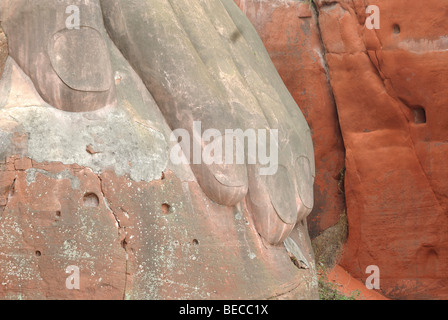 Hand der Riesenbuddha von Leshan, 71 Meter hoch, Leshan, Sichuan, China, Asien Stockfoto