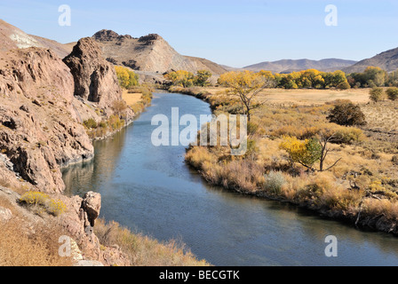 Flussschleife der Trukee River, Nevada, USA Stockfoto