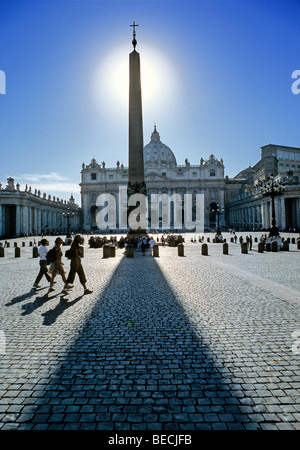 Petersdom, Basilica di San Pietro, Obelisk, Sankt Peter Platz, Piazza San Pietro, Vatican Stadt, Rom, Latium, Ita Stockfoto