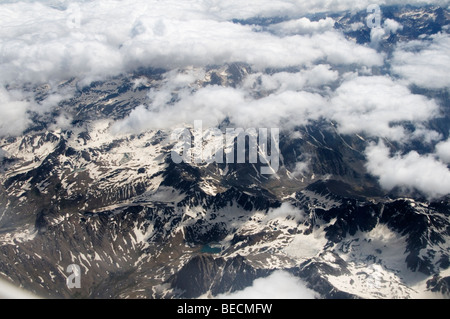 Fliegen aus Kabul, Mazar, Blick über den Hindukusch-Gebirge. Stockfoto