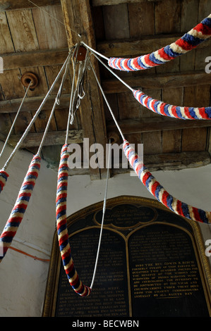 Glocke Seile in St. Leonard Kirche, Prioren Marston, Warwickshire, England, UK Stockfoto