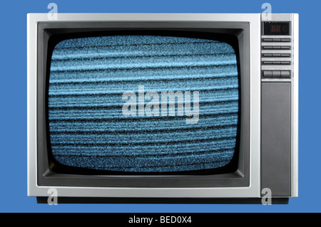 Vintage TV isoliert auf einem blauen Hintergrund Stockfoto