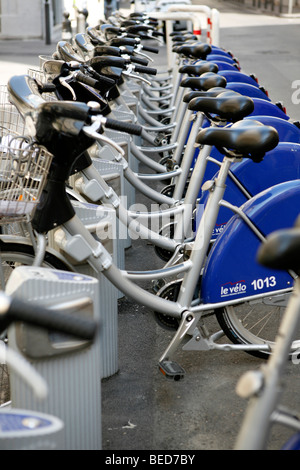 Fahrräder zu vermieten in Marseille, Südfrankreich, Europa Stockfoto