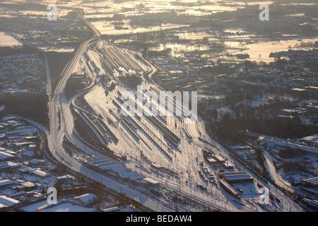 Luftbild, tief verschneiten waren Bahnhof, Hamm, Ruhr und Umgebung, North Rhine-Westphalia, Deutschland, Europa Stockfoto