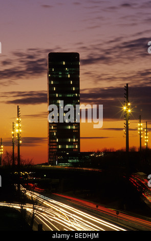 Mittlerer Ring Road und Wolkenkratzer, München, Bayern, Deutschland, Europa Stockfoto