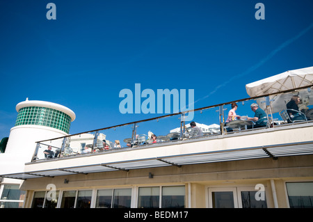 Dachrestaurant, neuer Hafen, Torquay, Devon, UK Stockfoto