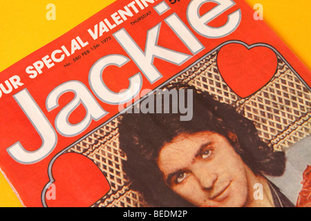 Jackie Magazin Comic für Mädchen im Teenageralter beliebt in den 1970er Jahren dieser Ausgabe Februar 1975 veröffentlicht verfügt über pop-star David Essex Stockfoto