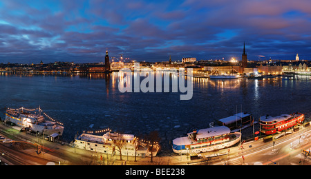 Riddarholmen und Rathaus Panorama in Stockholm Stockfoto