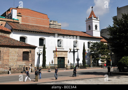 Iglesia De La Veracruz, Kirche des wahren Kreuzes, Plaza Santander, Santander Platzes, Bogotá, Kolumbien, Südamerika Stockfoto