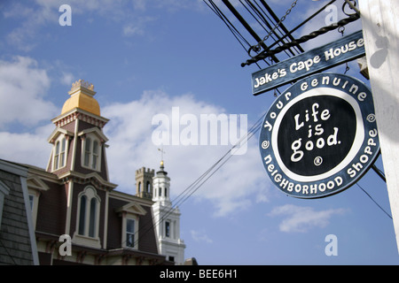 Das Leben ist gut Ladenschild, Provincetown, Cape Cod, Massachusetts, USA Stockfoto