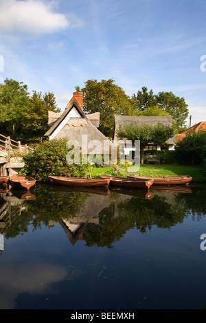 Brücke Cottage Flatford East Bergholt Suffolk England Stockfoto