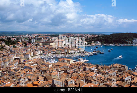 Kroatien - Blick auf Rovinj von 197ft Glockenturm der Kirche der Heiligen Euphemia Stockfoto