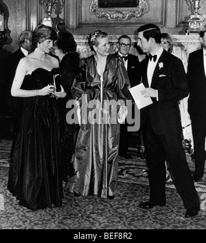 Prinz Charles und Prinzessin Diana bei Abendveranstaltung Stockfoto