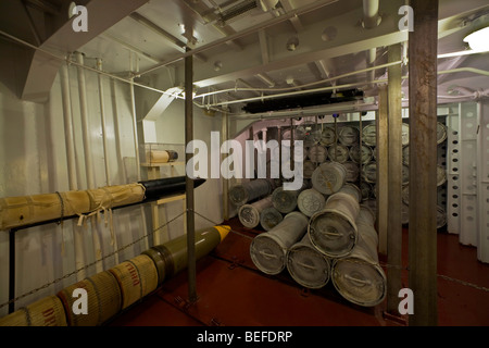 Im Inneren der Kanone Turm der USS North Carolina Stockfoto