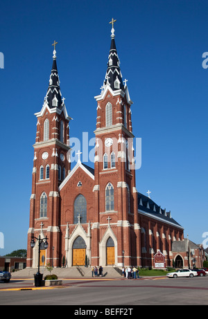 Dyersville, Iowa, USA. Basilika von Saint Francis Xavier. 1888 fertiggestellt. Stockfoto