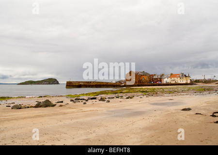 Häuser vom Strand in North Berwick Stockfoto