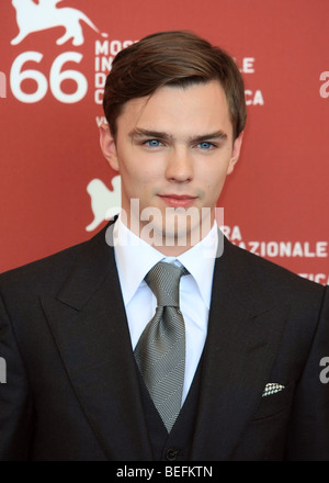 NICHOLAS HOULT EINEN EINZIGEN MANN. PHOTOCALL. 66. Venedig FILM FESTIVAL Venedig Italien 11. September 2009 Stockfoto