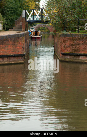 Beitritt zur grand Union und Stratford bei Avon Kanäle an Kingswood Kreuzung durchschneiden Stockfoto